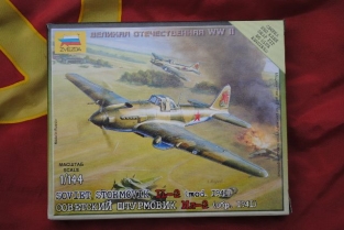 Zvezda 6125  Soviet Sturmovik IL-2 model 1941